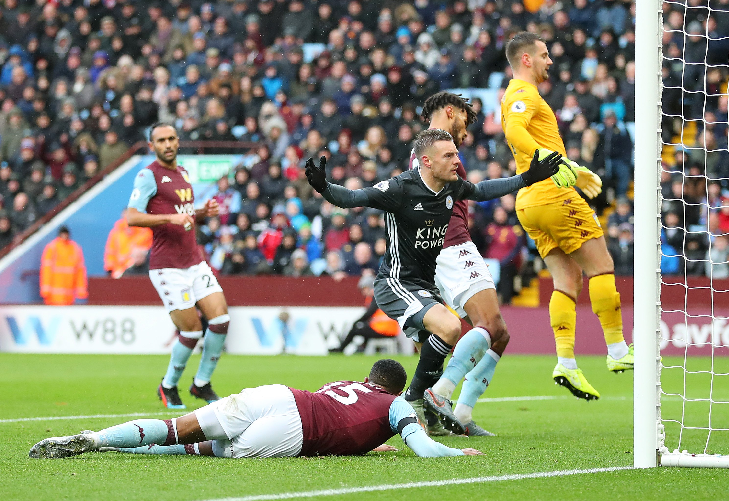 解围高球 解围高球