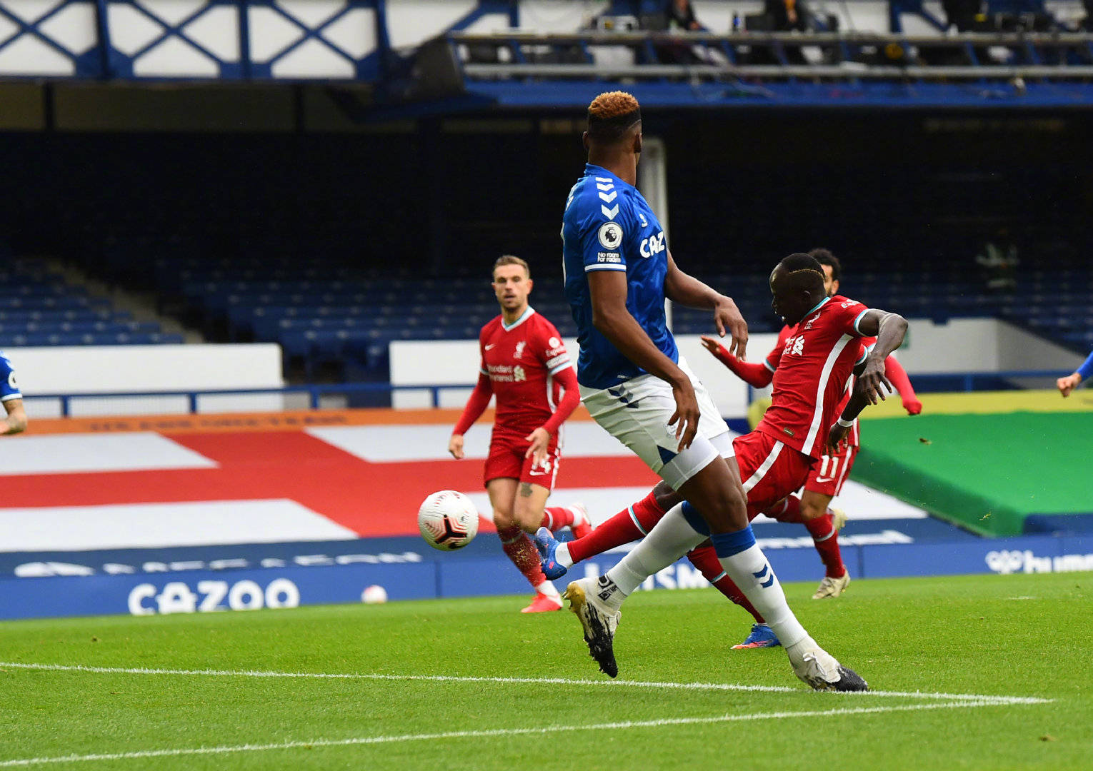 主力中锋哈 主力中锋哈